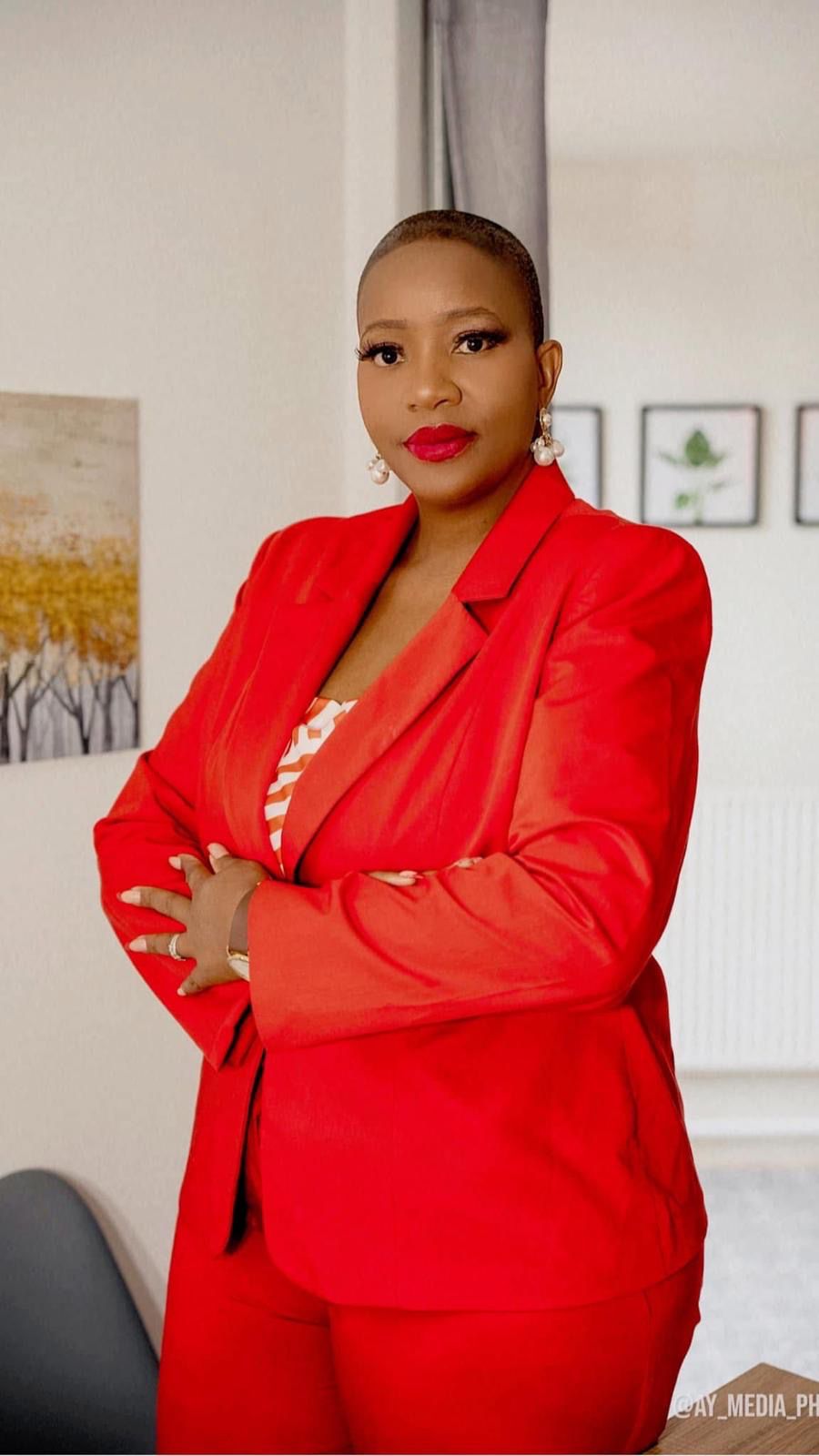 Dr Maureen Mbondiah